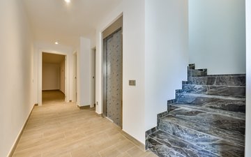 Property slide 24