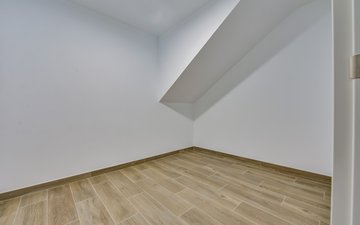 Property slide 28