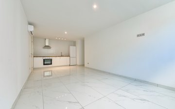 Property slide 31