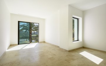 Property slide 16