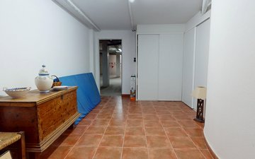 Property slide 19
