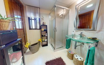 Property slide 24