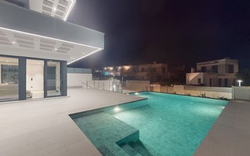 Property slide 5