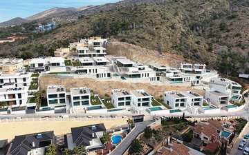 Property slide 40