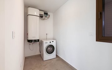 Property slide 40