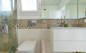 Property slide 25
