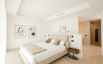Property slide 10