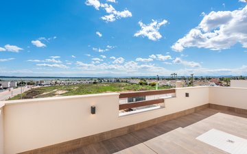 Property slide 32