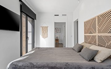 Property slide 25
