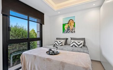 Property slide 28