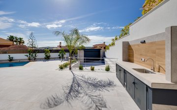 Property slide 19