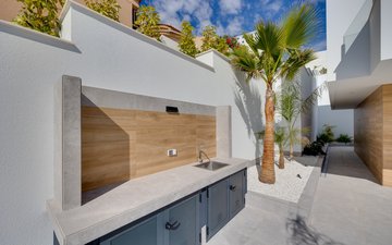 Property slide 18