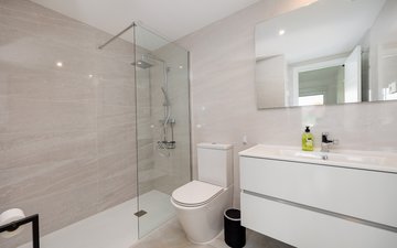 Property slide 39