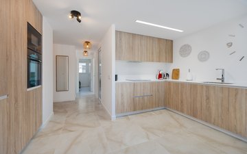 Property slide 25