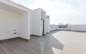 Property slide 32