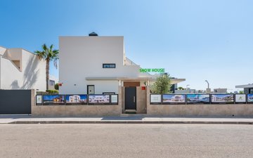 Property slide 39