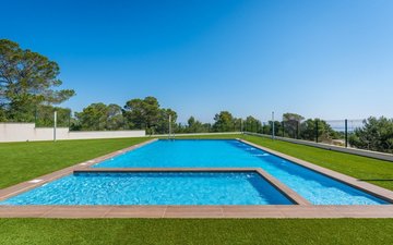 Property slide 42