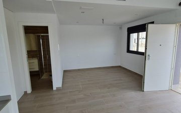 Property slide 7