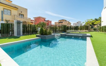 Property slide 18