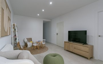 Property slide 5