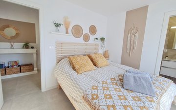 Property slide 17