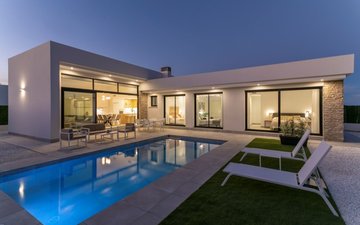 Property slide 21