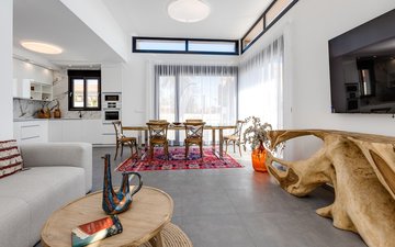 Property slide 9