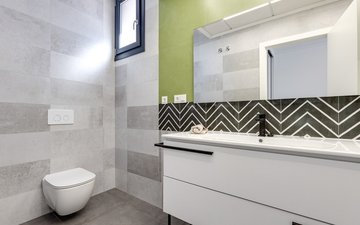 Property slide 20