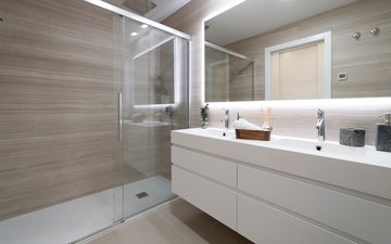 Property slide 16