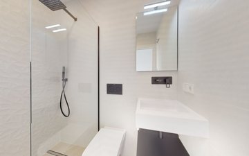 Property slide 21