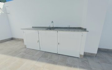 Property slide 19