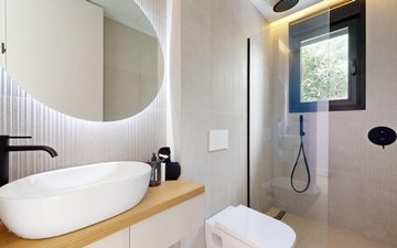 Property slide 24