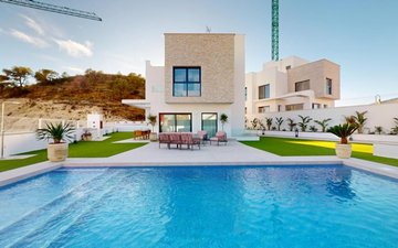Property slide 18