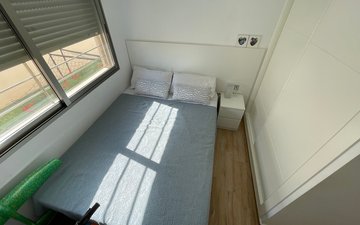 Property slide 50