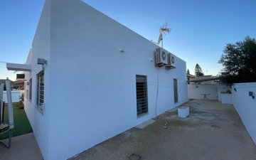 Property slide 23