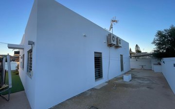 Property slide 24