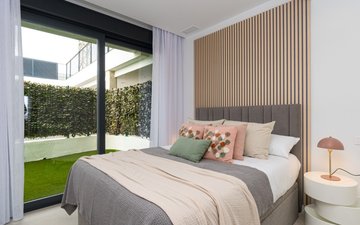 Property slide 10