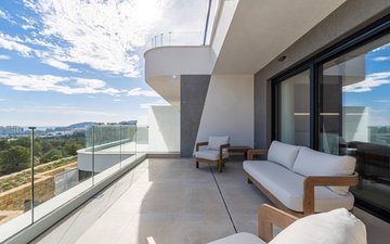 Property slide 18