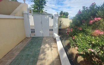 Property slide 21