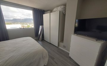 Property slide 18