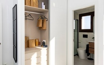 Property slide 20