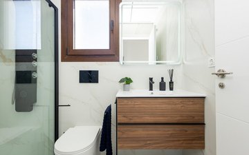 Property slide 23