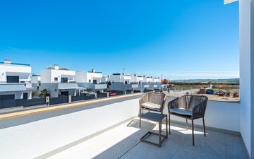 Property slide 32