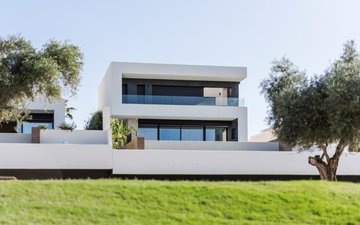 Property slide 17