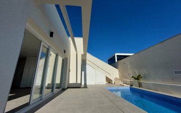 Property slide 25
