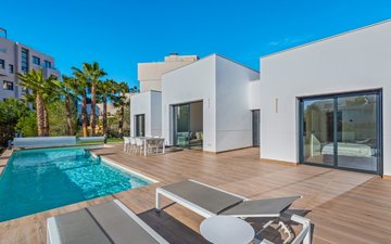 Property slide 20