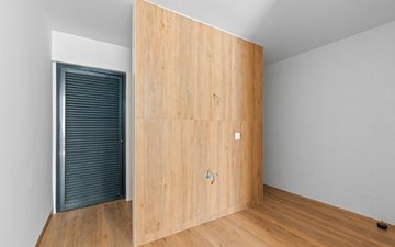 Property slide 36