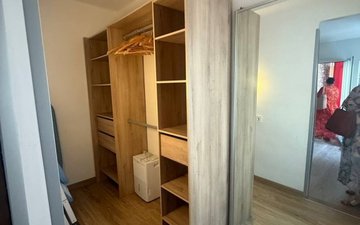 Property slide 10