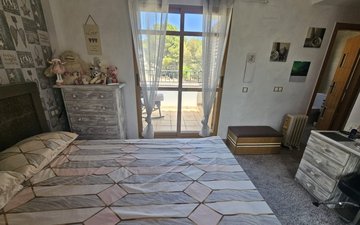 Property slide 22