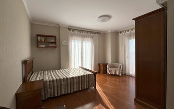 Property slide 30